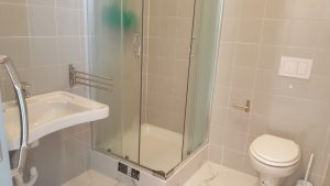 2 Bagni completi con doccia